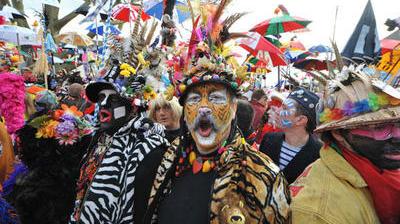 L'habit fait le Carnaval de Dunkerque : où trouver son clet'che pas cher  pour la saison qui commence ?