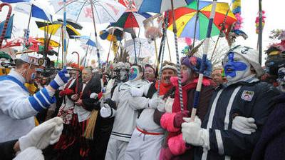 Détricotons le « clet'che », le costume du carnaval dunkerquois