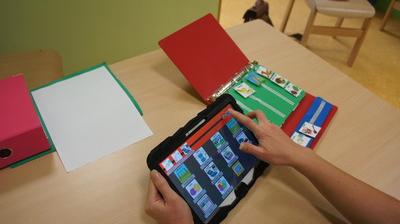La tablette électronique, un outil pour les jeunes autistes