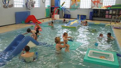 Comines Avec Les Bebes Nageurs Il N Y A Pas D Age Pour Decouvrir L Eau La Voix Du Nord