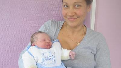 Armentieres Valentine Premier Bebe 16 Et Sa Maman Sage Femme Vont Bien La Voix Du Nord